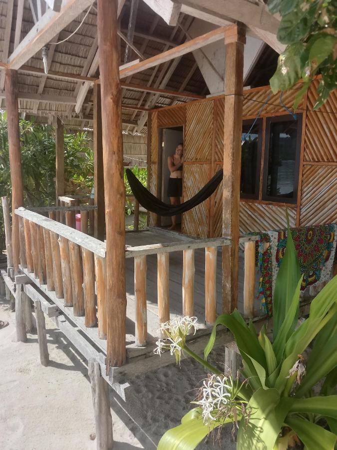 Amfriwen Homestay Yennanas Besir Екстер'єр фото